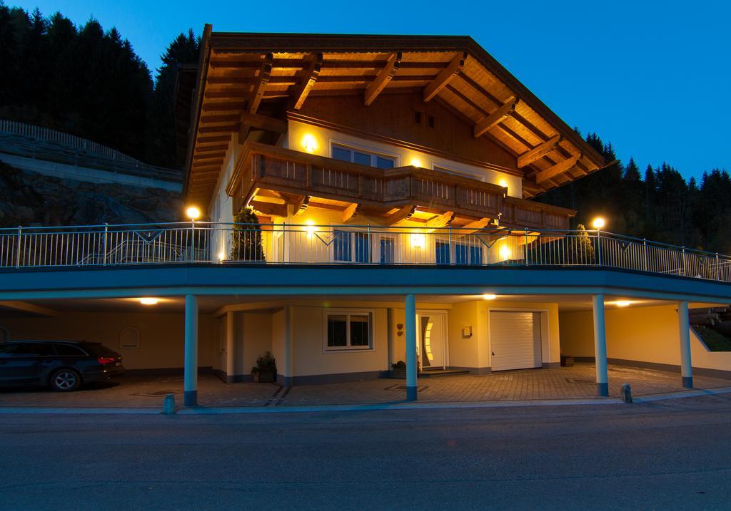 Haus Panoramablick Appartement Zellberg Buitenkant foto